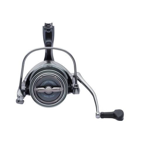Penn Tidal XT Long Cast 8000