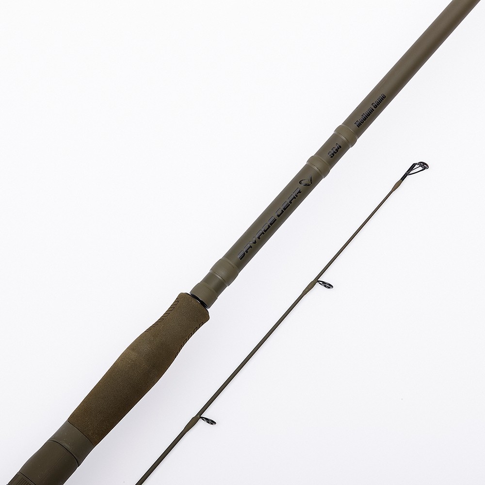Savage Gear SG4 MEDIUM GAME; L: 2,69 m; Wg: 12 - 35 gr. Savage Gear SG4 Streetstyle Specialist; L: 2,28 m; Wg: 4 - 20 gr.